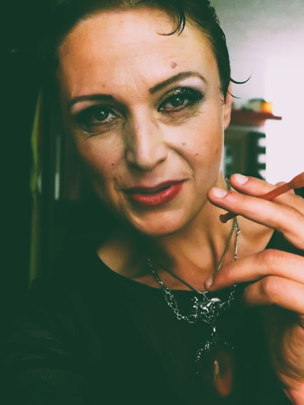 Selfie Make Up by Kasia Marciniak (2023) 